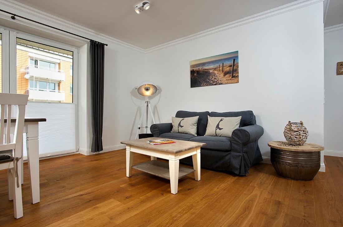 Apartment On The *